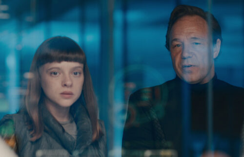 Shira Haas as Iris Maplewood and Stephen Graham as Elias Mannix in ‘Bodies’