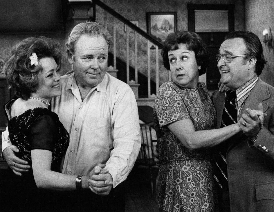 Rue McClanahan, Carroll OConnor, Jean Stapleton, Vincent Gardenia in 'All In the Family' 1972.